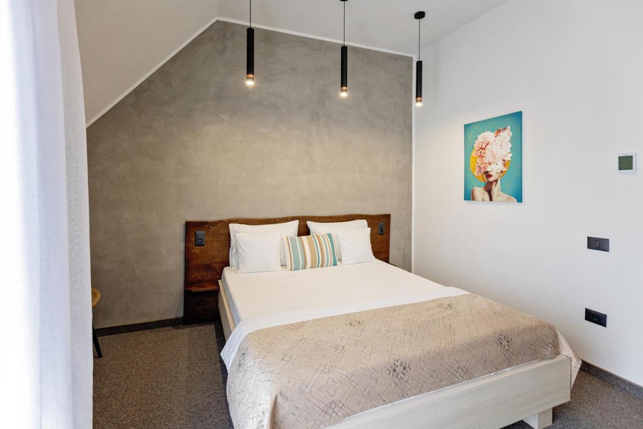 Complex Acom Hotel Baile Felix Bagian luar foto
